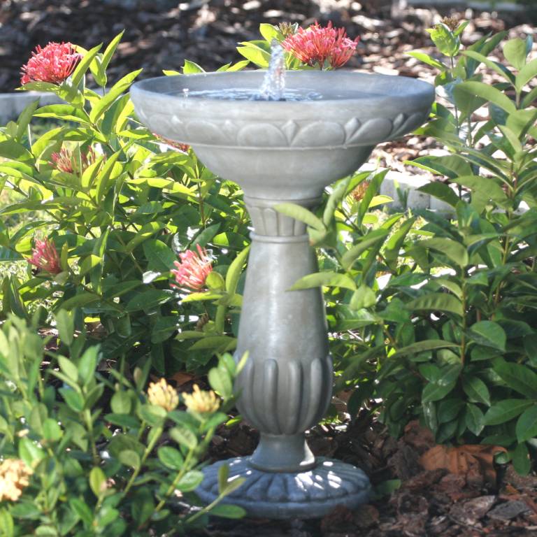 Bird Houses And Outdoor Bird Baths Solar Birdbaths With Fountains