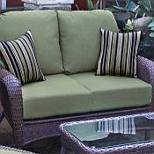 Tortuga Lexington Loveseat